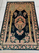 Charger l'image dans la galerie, Tapis Ghom soie fait main n°18218_120×78