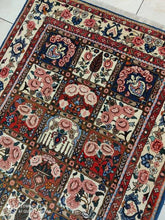 Charger l'image dans la galerie, Tapis Bakhtiar tissé main n°12911_130×100