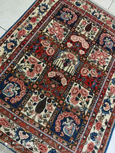 Charger l'image dans la galerie, Tapis Bakhtiar tissé main n°12911_130×100