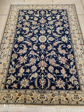 Charger l'image dans la galerie, Tapis Nain fait main n°19192_138×101
