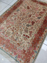 Charger l'image dans la galerie, Tapis Ghom soie tissé main n°18229_144×100