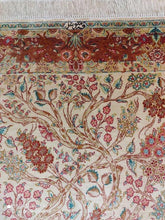 Charger l'image dans la galerie, Tapis Ghom soie tissé main n°18229_144×100