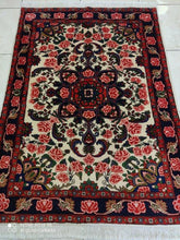 Charger l'image dans la galerie, Tapis Kurdistan tissé main n°17876_145×100