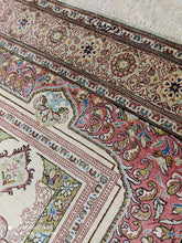 Charger l'image dans la galerie, Tapis Ghom soie tissé main n°16478_145×100