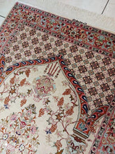 Charger l'image dans la galerie, Tapis Ghom soie tissé main n°19477_150×100