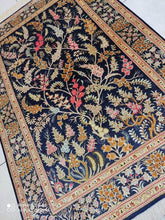 Charger l'image dans la galerie, Tapis Ghom soie tissé main n°16938_150×100