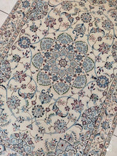 Charger l'image dans la galerie, Tapis Nain Chichla fait main n°19193_150×103