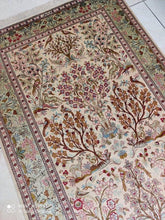 Charger l'image dans la galerie, TAPIS Ghom soie tissé main n°18226_151×98