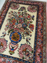 Charger l'image dans la galerie, Tapis Bakhtiar tissé main n°9234_153×106