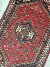 Charger l'image dans la galerie, Tapis Ghachghai noué main n°10164_155×106