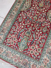 Charger l'image dans la galerie, Tapis Cachemire soie noué main n°100_155×95