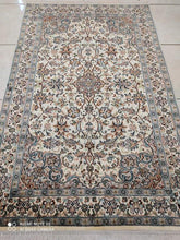 Charger l'image dans la galerie, Tapis Cachemire soie tissé main n°57_156×100