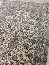 Charger l'image dans la galerie, Tapis Cachemire soie tissé main n°57_156×100