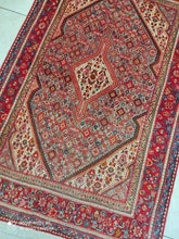 Charger l'image dans la galerie, Tapis Sarouk fait main n°16548_160×107
