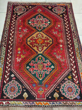 Charger l'image dans la galerie, Tapis Ghachghai noué main n°10162_160×111