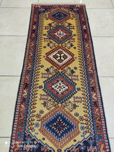 Charger l'image dans la galerie, Tapis Yalameh fait main n°636_160×65