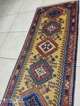 Charger l'image dans la galerie, Tapis Yalameh fait main n°636_160×65