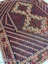 Charger l'image dans la galerie, Tapis Afchar fait main n°18479_172×138