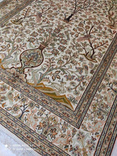 Charger l'image dans la galerie, Tapis Cachemire soie tissé main n°26_184×124