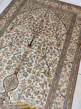 Charger l'image dans la galerie, Tapis Cachemire soie tissé main n°26_184×124