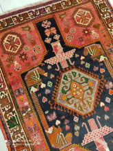 Charger l'image dans la galerie, Tapis Ghachghai noué main n°100_186×132