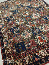 Charger l'image dans la galerie, Tapis Bakhtiar tissé main n°3127_186×135
