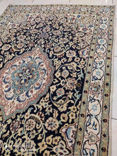 Charger l'image dans la galerie, Tapis Nain fait main n°4965_192×115