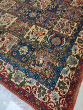 Charger l'image dans la galerie, Tapis Bakhtiar fait main n°3595_193×135