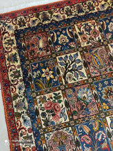 Charger l'image dans la galerie, Tapis Bakhtiar fait main n°3595_193×135