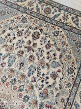Charger l'image dans la galerie, Tapis Nain Chichla fait main n°16451_195×130