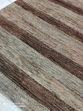Charger l'image dans la galerie, Tapis Gabbeh tissé main n°239_197×147