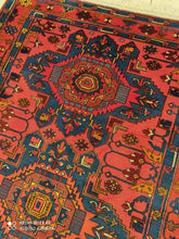 Charger l'image dans la galerie, TAPIS ANTIQUE Azerbaïdjan noué main n°18487_198×125