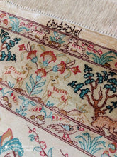 Charger l'image dans la galerie, TAPIS Ghom soie fait main n°19753_200×127