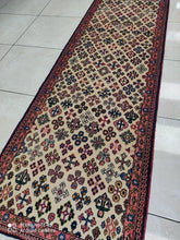 Charger l'image dans la galerie, Tapis Meymey fait main n°7525_200×65
