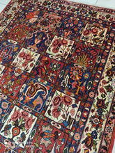 Charger l'image dans la galerie, Tapis Bakhtiar tissé main n°9240_204×135