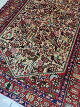 Charger l'image dans la galerie, TAPIS Roudbar fait main n°16335_205×128