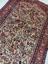 Charger l'image dans la galerie, TAPIS Roudbar fait main n°16335_205×128