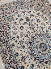 Charger l'image dans la galerie, TAPIS Nain Chichla Habibian noué main n°19488_210×133