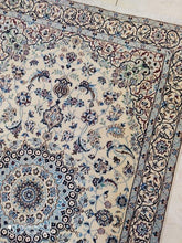Charger l'image dans la galerie, TAPIS Nain Chichla Habibian noué main n°19488_210×133