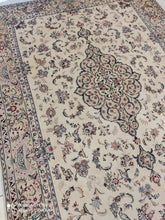 Charger l'image dans la galerie, Tapis Nain Chichla noué main n°19334_230×168