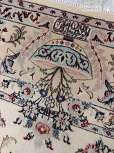Charger l'image dans la galerie, Tapis Nain Chichla noué main n°19334_230×168