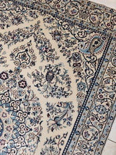 Charger l'image dans la galerie, Tapis Nain fait main n°9820_235×158