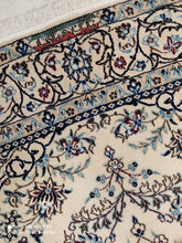 Charger l'image dans la galerie, Tapis Nain fait main n°9820_235×158