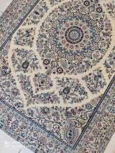 Charger l'image dans la galerie, Tapis Nain fait main n°9820_235×158
