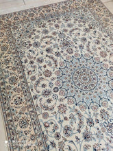 Charger l'image dans la galerie, Tapis Nain Chichla fait main n°19029_237×160