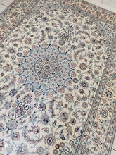 Charger l'image dans la galerie, Tapis Nain Chichla fait main n°19029_237×160