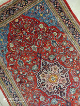 Charger l'image dans la galerie, Tapis Sarouk fait main n°2023_240×130