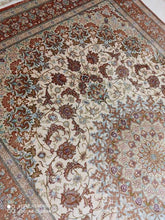 Charger l'image dans la galerie, Tapis Ghom soie fait main n°16930_240×157