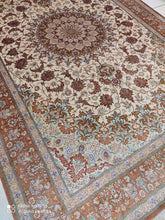 Charger l'image dans la galerie, Tapis Ghom soie fait main n°16930_240×157