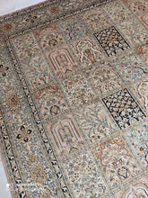 Charger l'image dans la galerie, Tapis Cachemire soie noué main n°16_242×172